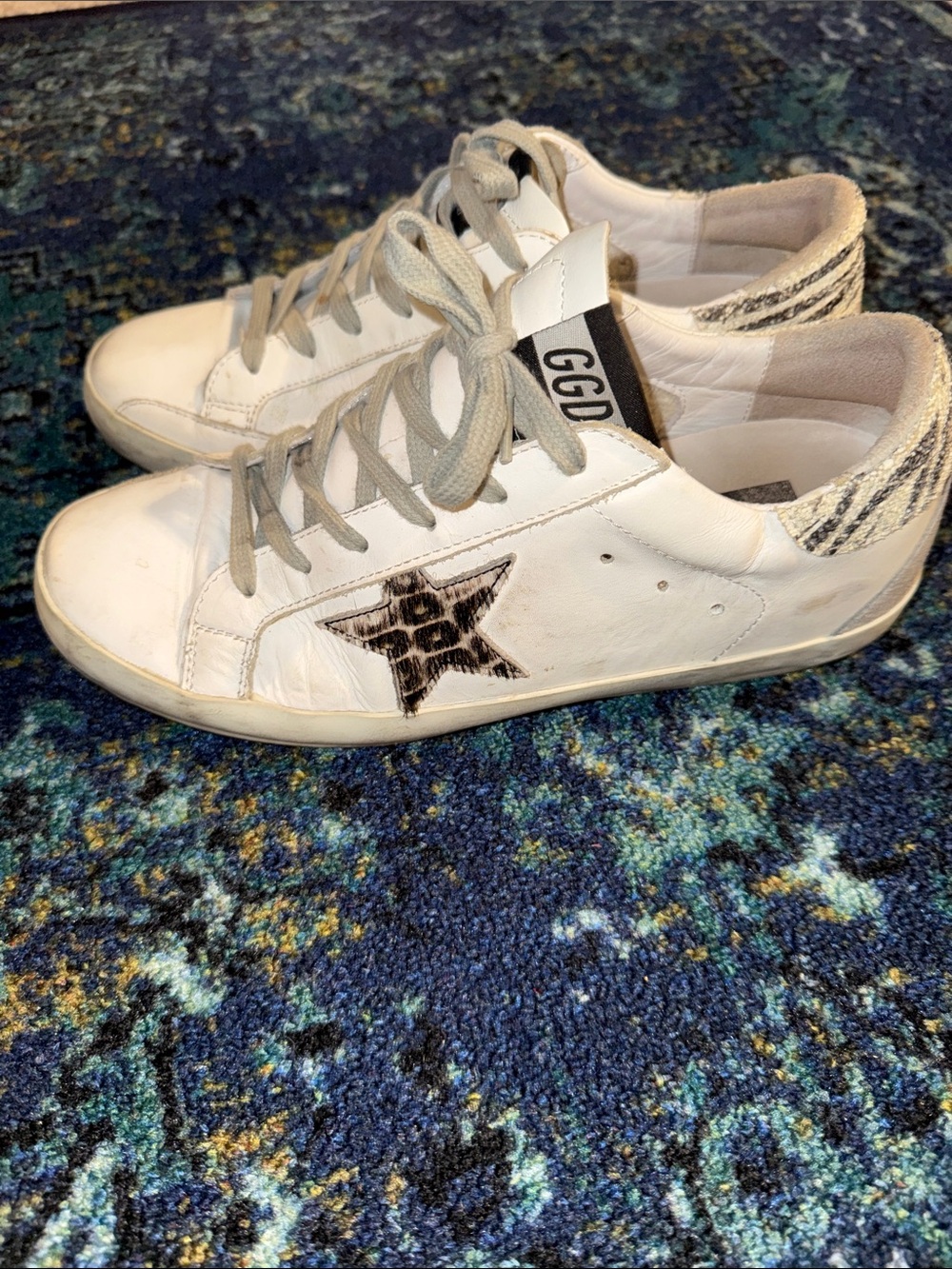 Golden Goose White Leather Low-Top Sneakers with Gray Laces - Picture 1 of 7